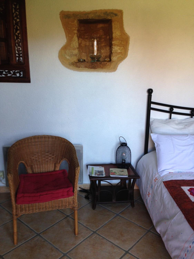 Bedroom, Chambre d'hotes Lasserre, Dordogne