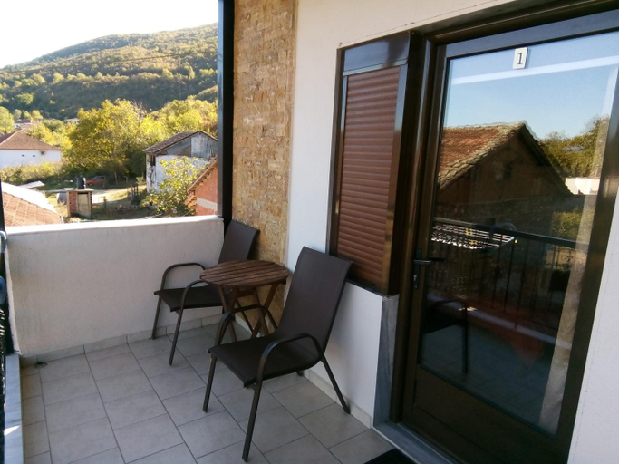 Others 3, Guesthouse Mythos, Central Macedonia