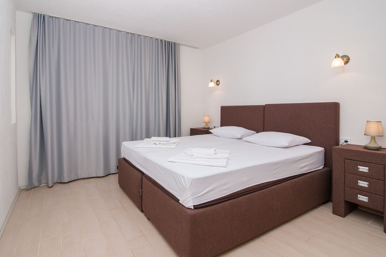 Bedroom 2, Open Sea Apartments