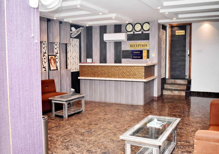 Public Area 2, Hotel Uma Palace Gorakhpur, Gorakhpur