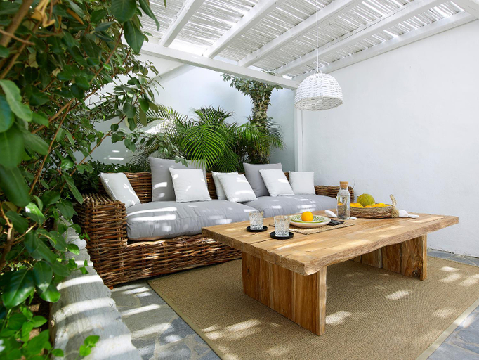 Food & Drinks 4, Delmar Apartments & Suites Pollonia, South Aegean
