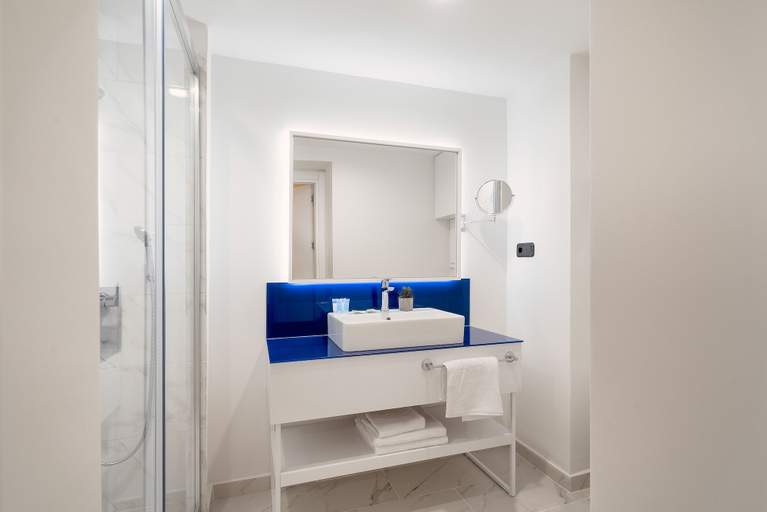 Bathroom 4, Grand City Real Estate, Batumi