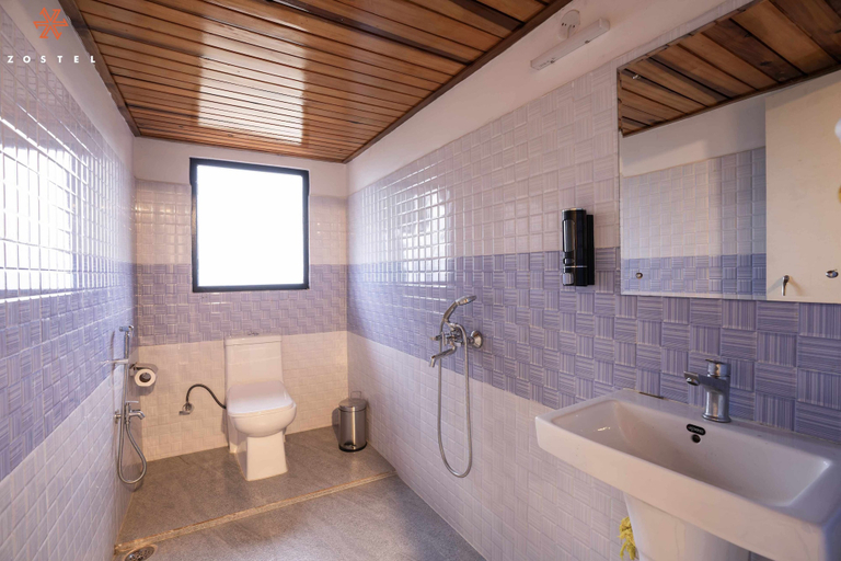 Bathroom 5, Zostel Rinchenpong (Pelling), West Sikkim