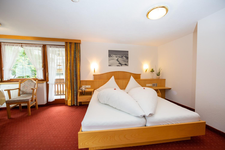 Others 5, Hotel Garni Tyola, Landeck