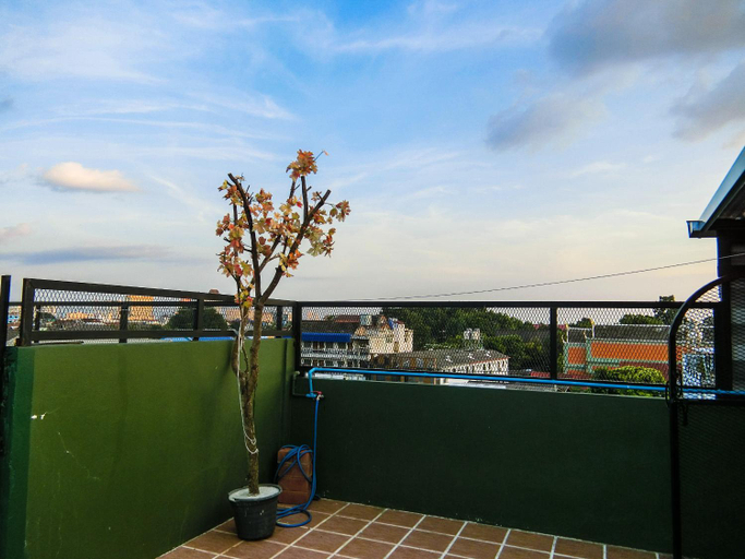 Food & Drinks 2, Inncome Hostel, Muang Chiang Mai