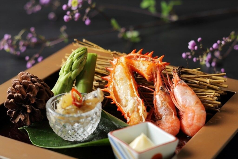 Food & Drinks 6