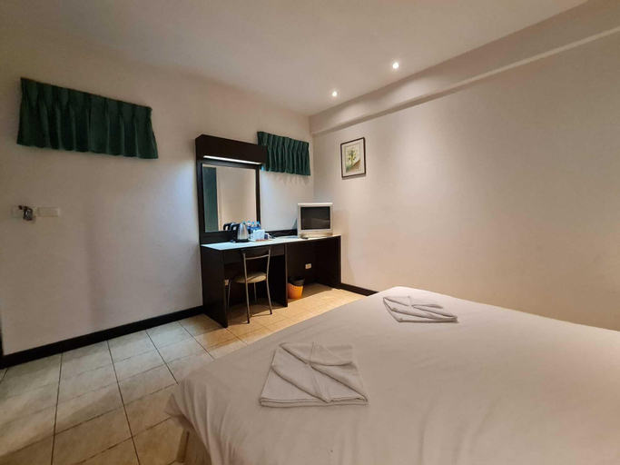 Bedroom 17