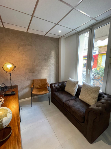 Public Area 2, Tipi, Paris