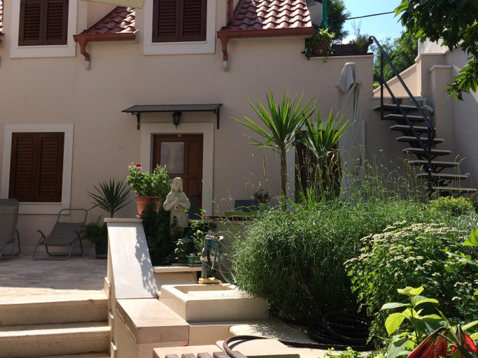 Others 3, Guesthouse Kresic, Split