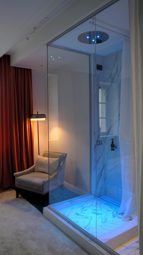 Bathroom 5, The Townhouse, Udine