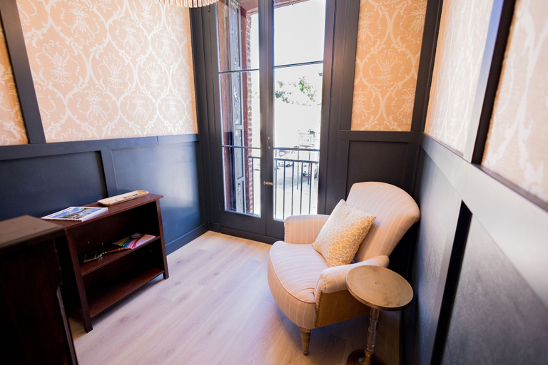 Others 4, Speakeasy Suites, Nevada