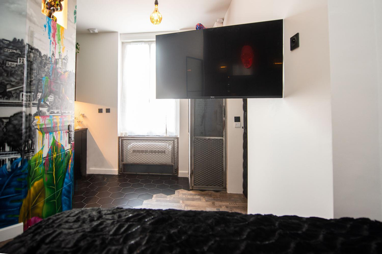 Bedroom 16