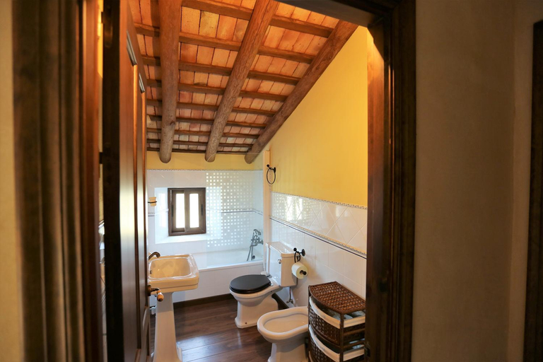 Bathroom 2, Villa Escutia, Sevilla