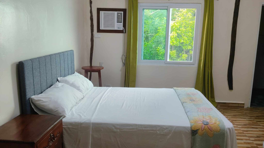 Whitesands Beach Resort, San Isidro
