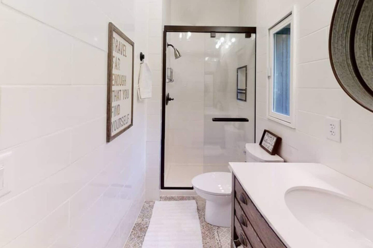 Bathroom, The Hill, Saint Louis
