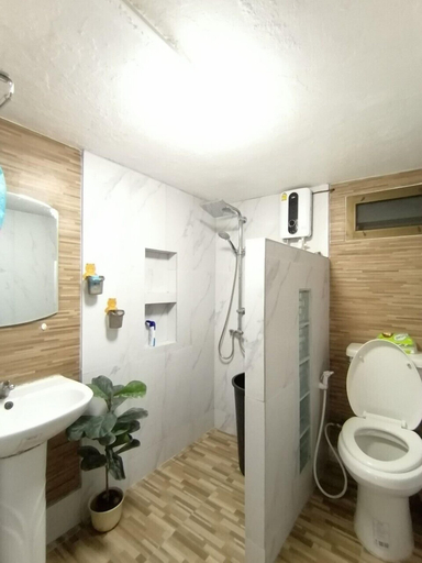 Bathroom, Cozy Mantra Home, Pulau Phuket