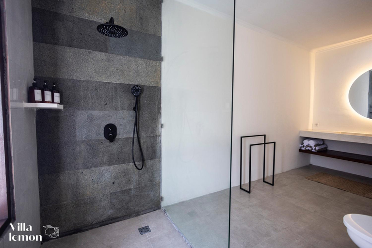 Bathroom 4, Beach Villas Canggu 300m from Echo Beach, Badung