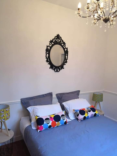 Others 5, Le 9 de Cour, Chambre Kiwi, Aude