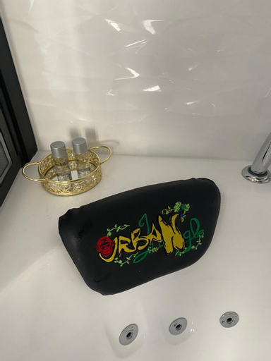 Bathroom 9