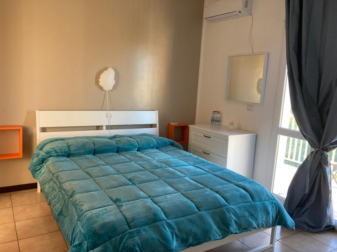 Others 2, B&B RosAngelo, Catania