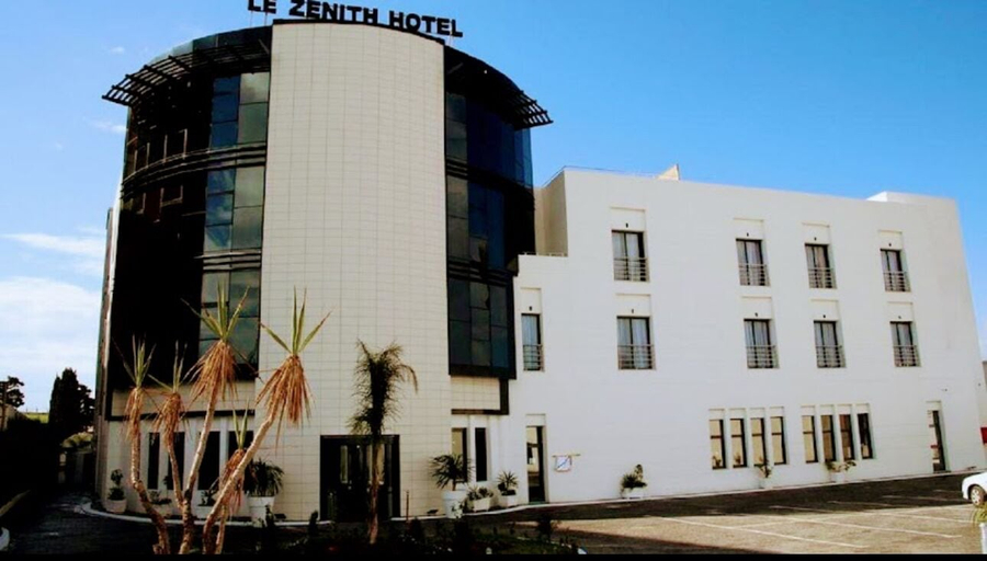 Exterior & Views 1, Le Zenith Hotel Oran, Oran