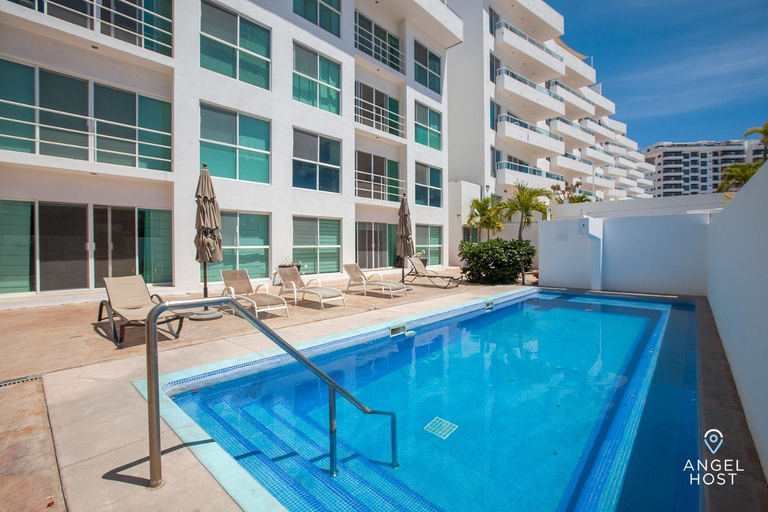 Swimming pool 5, Condos by Malecon I Breathtaking Ocean View, La Paz