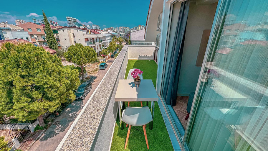 Others 4, Moon Suites, Antalya