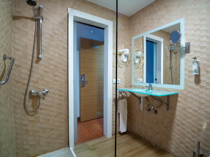 Bathroom 2, Sercotel Familia Conde, Huelva