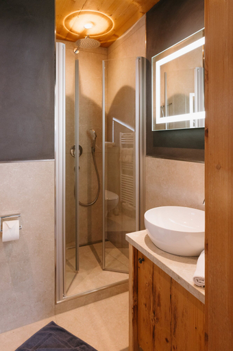 Bathroom 5, Ferienhaus Heimhof, Garmisch-Partenkirchen