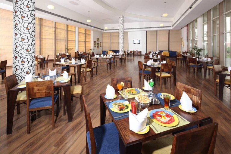 Food & Drinks 2, Jaypee Greens- Atlantic The Club, Gautam Buddha Nagar