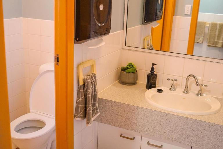 Bathroom 4, The Edge Guest Rooms, Lismore - Pt A