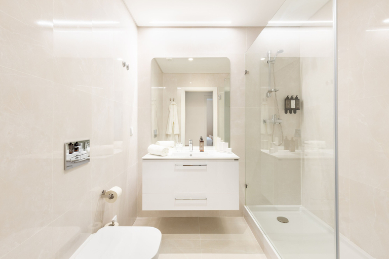 Bathroom 4, Haws Lisboa, Lisbon