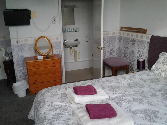 Bedroom 3, Mount View Hotel B&B, Cornwall