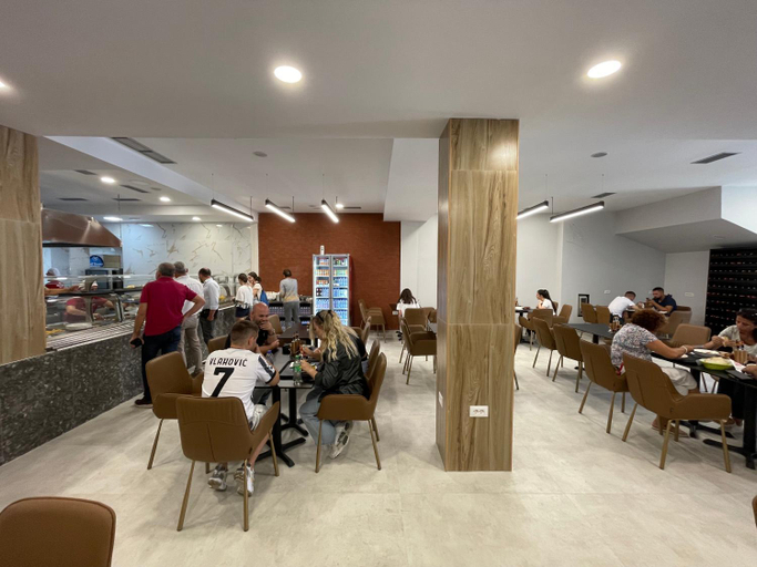 Food & Drinks 3, Ladi Rooms, Tirana
