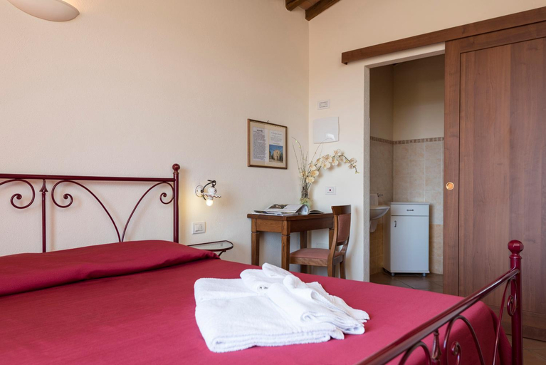 Others 5, Bed & Breakfast Suvereto, Livorno