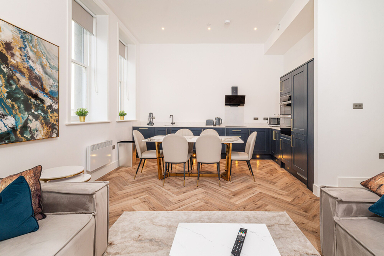 Others 4, The Penthouse Collection by EPIC, Sefton