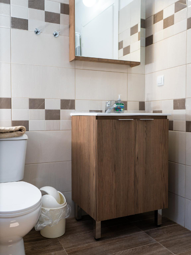 Bathroom 3, Fani's House Under Meteora, Thessaly