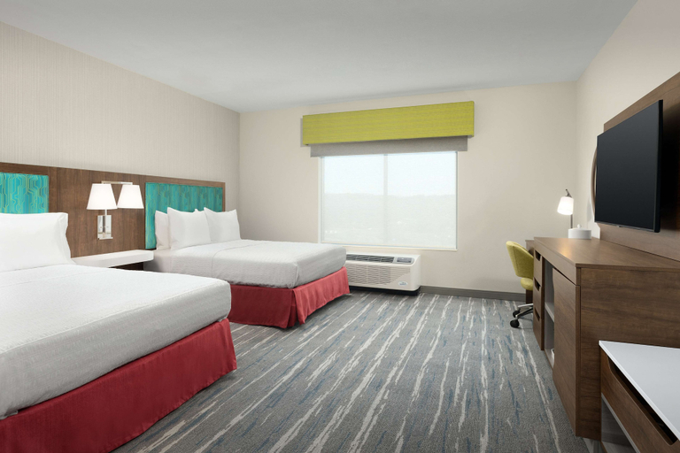 Bedroom 3, Hampton Inn & Suites Durham University Medical Center, Durham