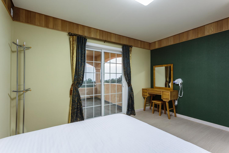 Bedroom 2, Mar En Luz, Seogwipo
