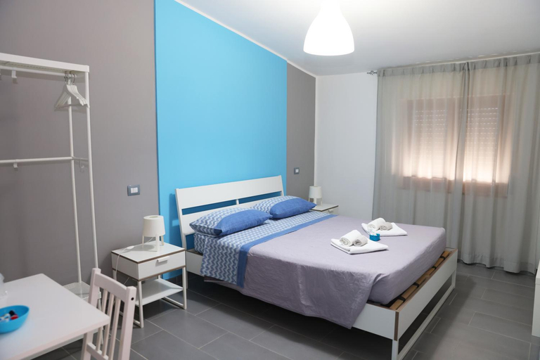Others 2, B&B Umballa, Cosenza