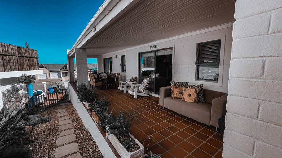 Others 5, Villa Paulina Cottage, West Coast