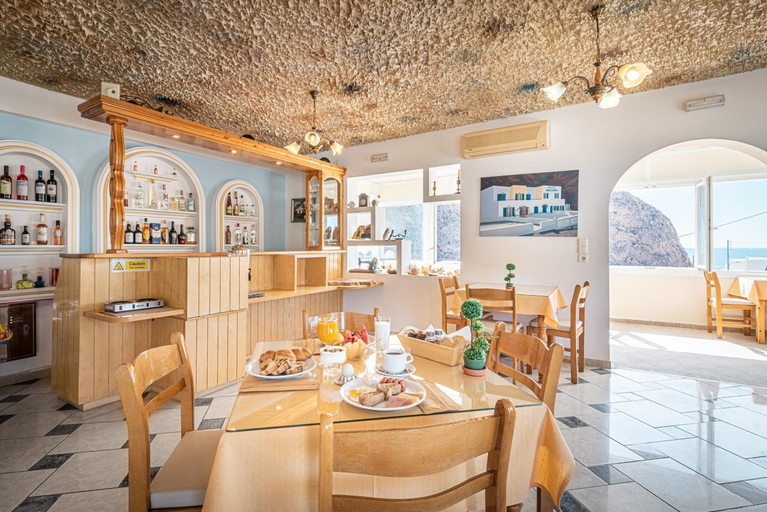 Food & Drinks 5, Hotel Marianna, South Aegean