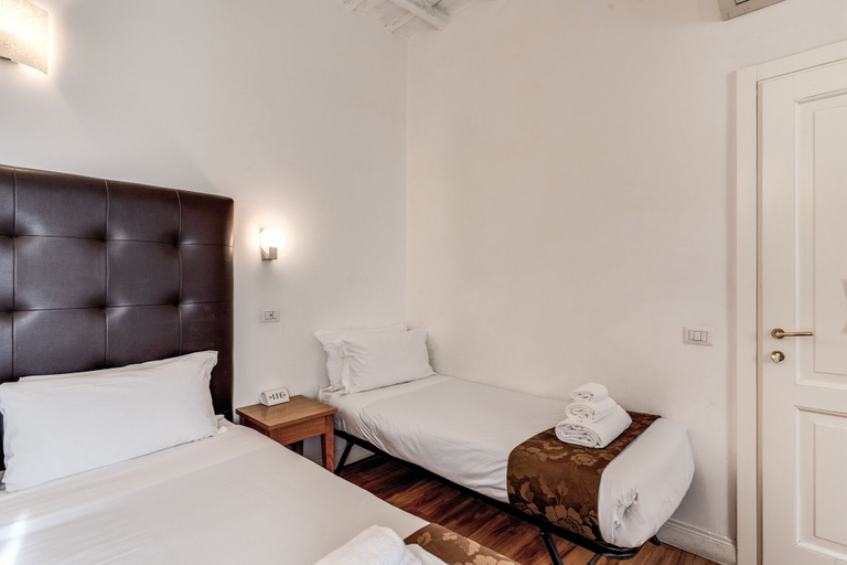 Bedroom 4, Magenta Collection Cancello, Roma