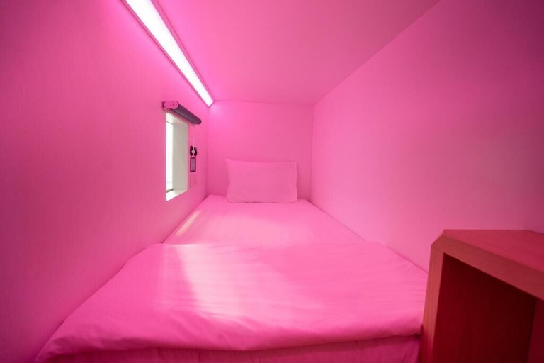 Bedroom 21