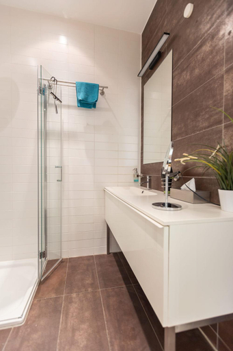 Bathroom 4, Green Residence Boutique Lofts & Villa am Park, Offenbach am Main