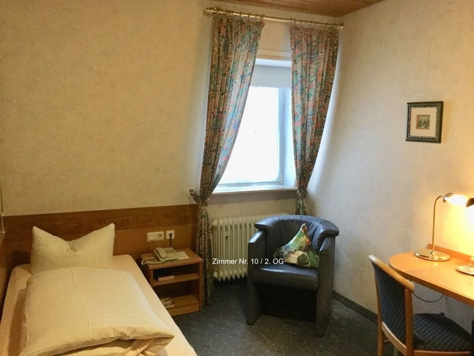 Bedroom 4, Hotel im Lustgarten, Rhein-Neckar-Kreis