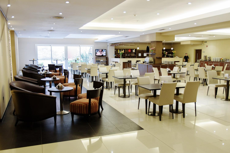 Food & Drinks 5, Land Plaza Hotel, Bahía Blanca