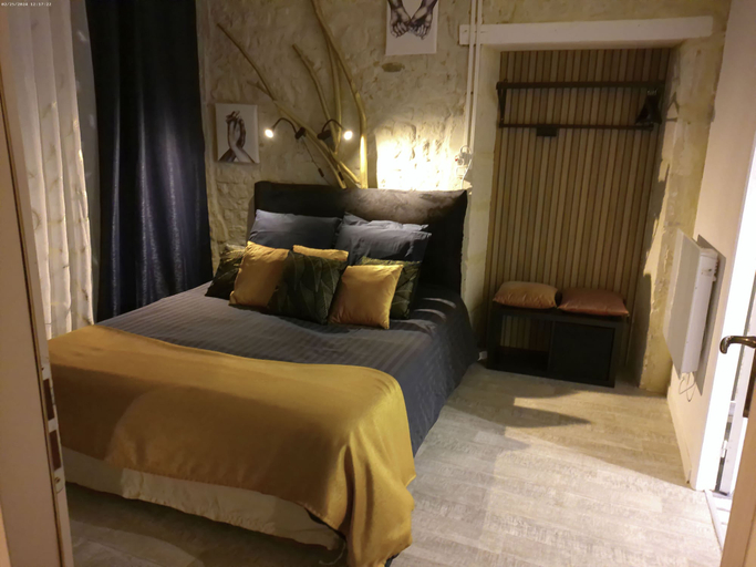 Bedroom 3, A 2 pas d'Azay, Indre-et-Loire