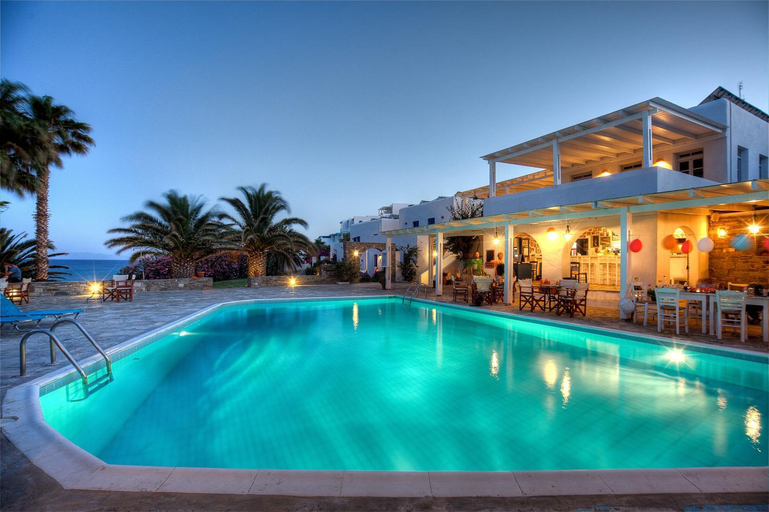 Sport & Beauty 5, Paros Philoxenia, South Aegean
