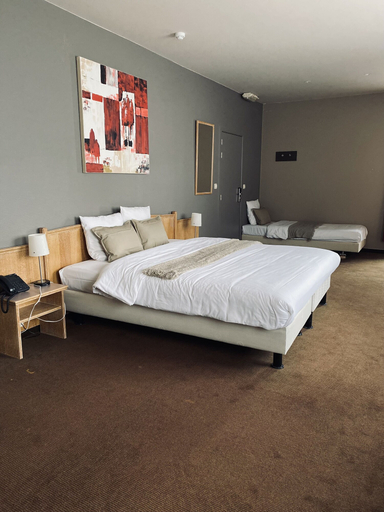 Bedroom 5, Hotel Bornem, Antwerpen